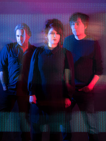The Capsules Enter a Strange, Electric Night on “Full Moon Factory”