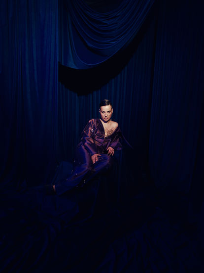 Amelile’s “Monster” Turns Toxic Desire Into Dark, Addictive Pop