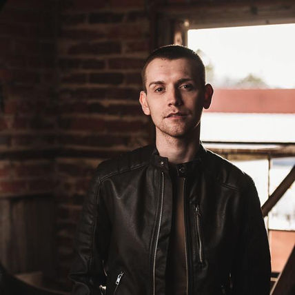 BuzzMusic Premiere: Dustin Chapman's "Words & Alibis" Taps Into a Deeper Truth