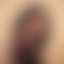 BuzzMusic is "Listening," to Julia Cannon's Creamy Textured Voice