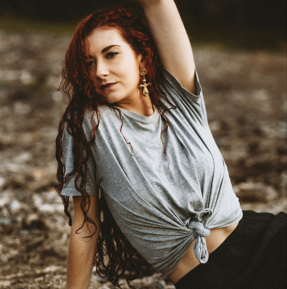 Fuza Singer Artist Spotlight: Suza Displays Vocal Delicacy