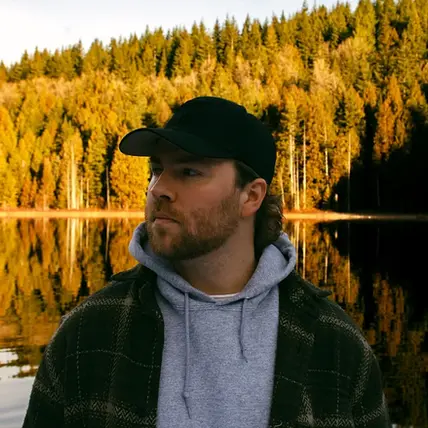 Rising Canadian Country Artist Justin Mattock Announces New Single “Where I Come to Drink”