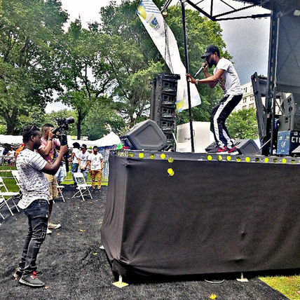 LM Eazii Easily Captures Our Attention With Hip/Hop Single "Crescent Moon"