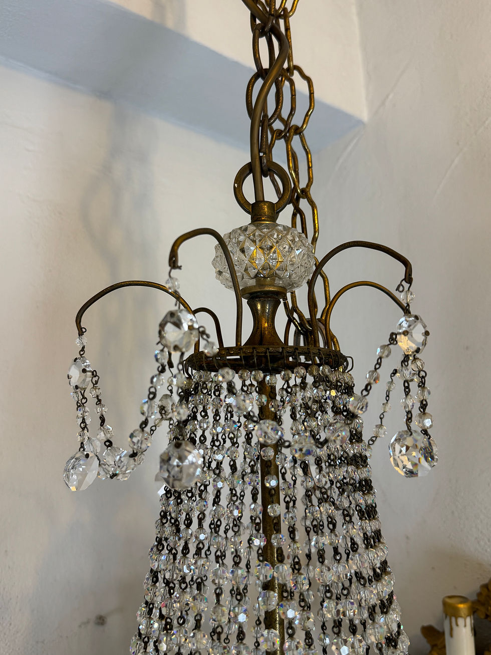 サムネイル： Antique French Brass with Crystal Prisms Chandelier