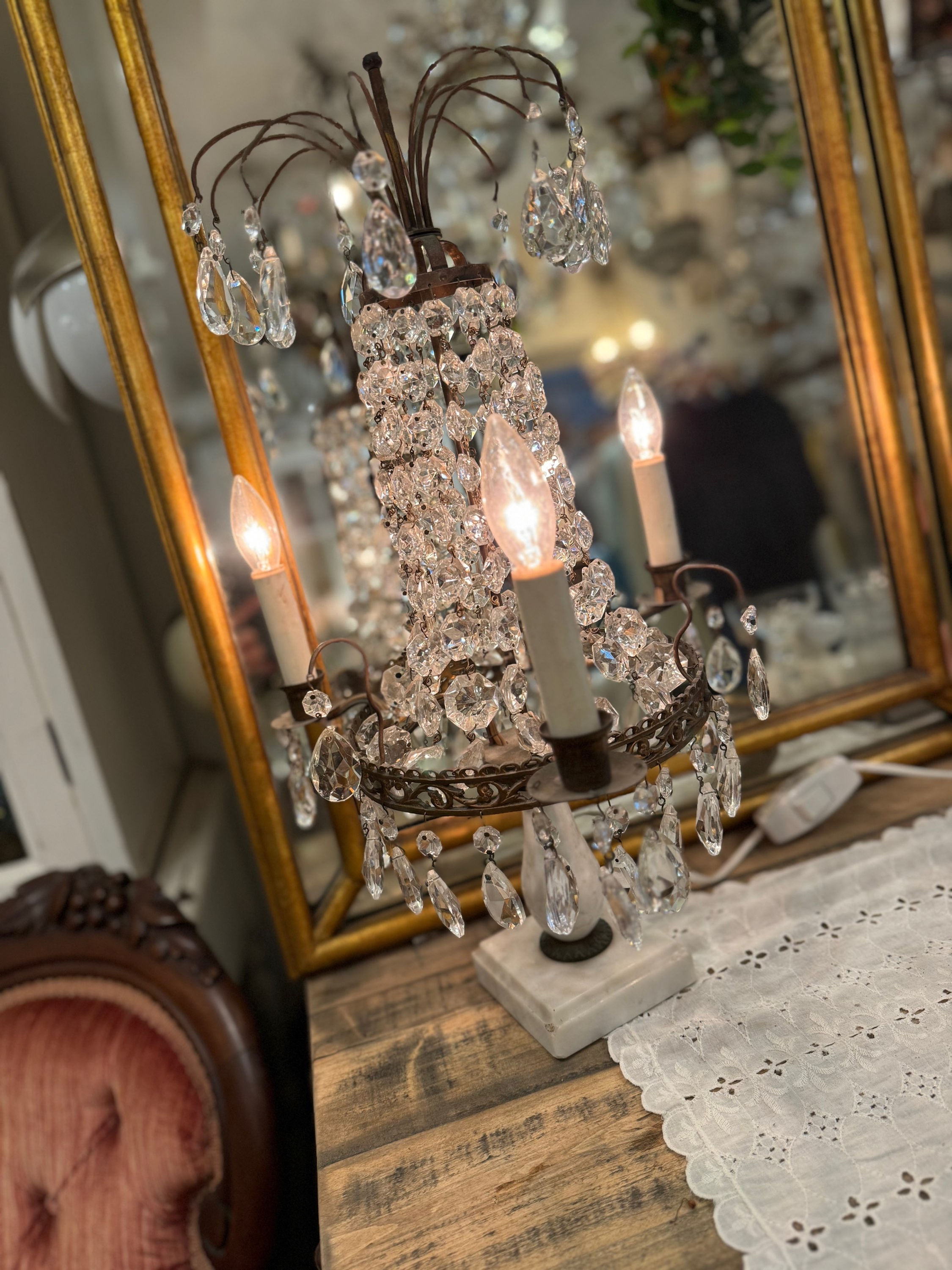 アンティーク エンパイア ブロンズ クリスタル テーブルランプ