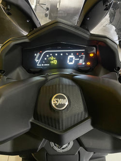 Dafra Joyrider 300 2025 (7)