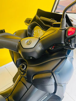 Yamaha X Max 250 ABS 2023 (12)