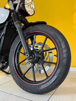 Triumph Street Twin 900 2019 (2)