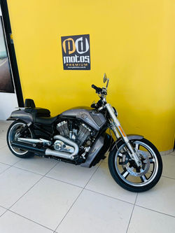 Harley Davidson V Rod Muscle 1.250 2014 (4)