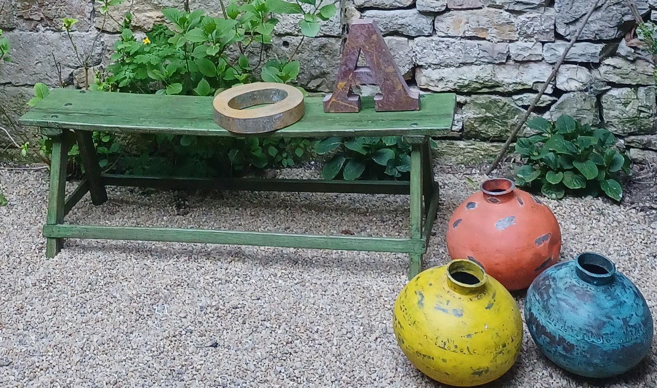 meubles indiens Toulouse/meubles inde Paris/meuble toulouse/meuble indien Bordeaux/mobilier indien Limoges/meubles Figeac/Lot