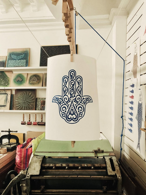 Au cœur de la médina d’Essaouira, bienvenue dans notre boutique d’art et d’artisanat ! 11 place Chrib Atay. 06 11 97 34 20. 13h-20h sauf le lundi.
11 place Chrib Atay, Mogadar, Essaouira, Morocco 44000
salam.boutique