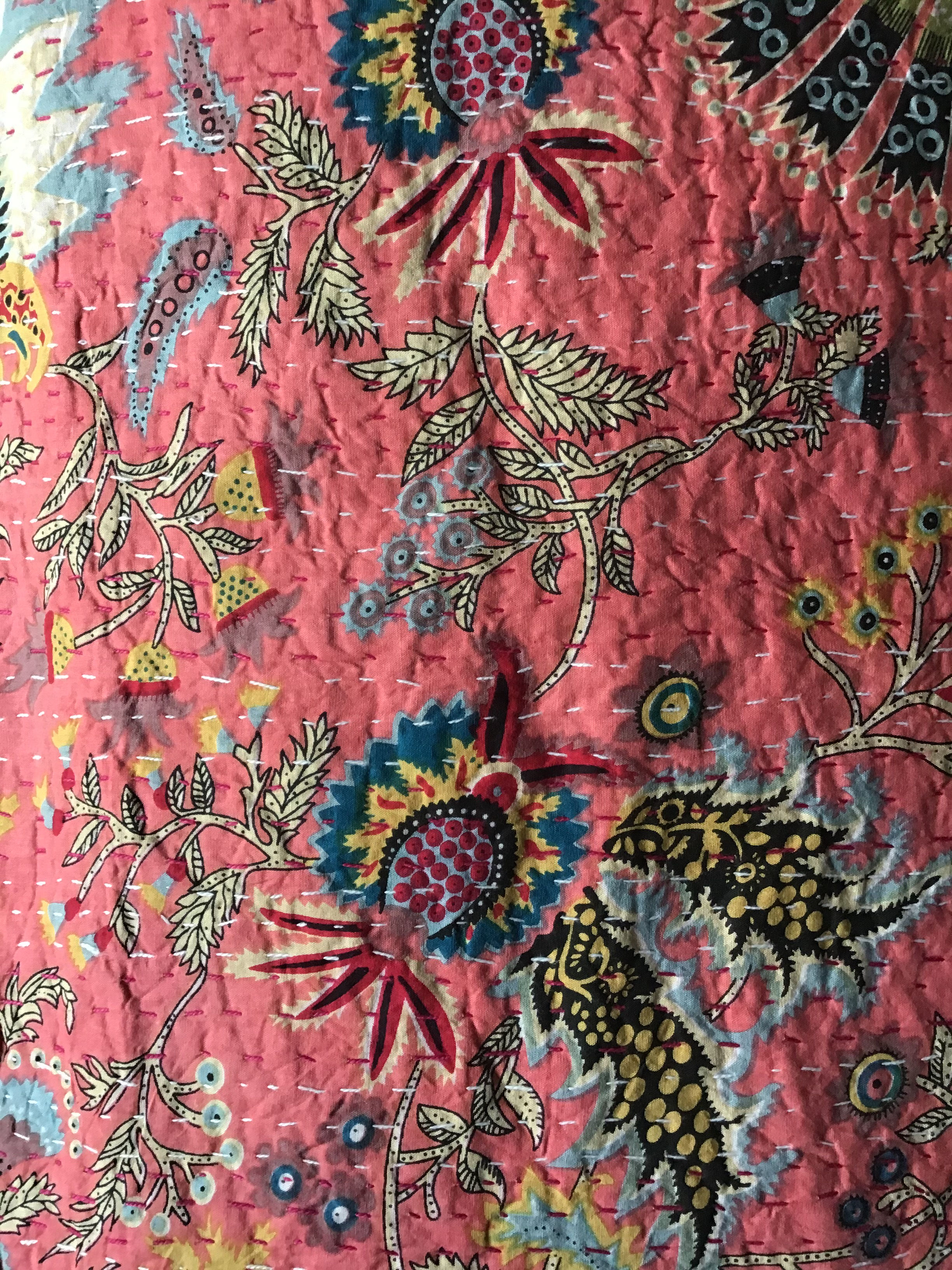 couvre lit fleuri saumon/courtepointe/bouti saumon/bouti/couvre lit indien/blue quilt bed cover/green bedcover/tissus indien