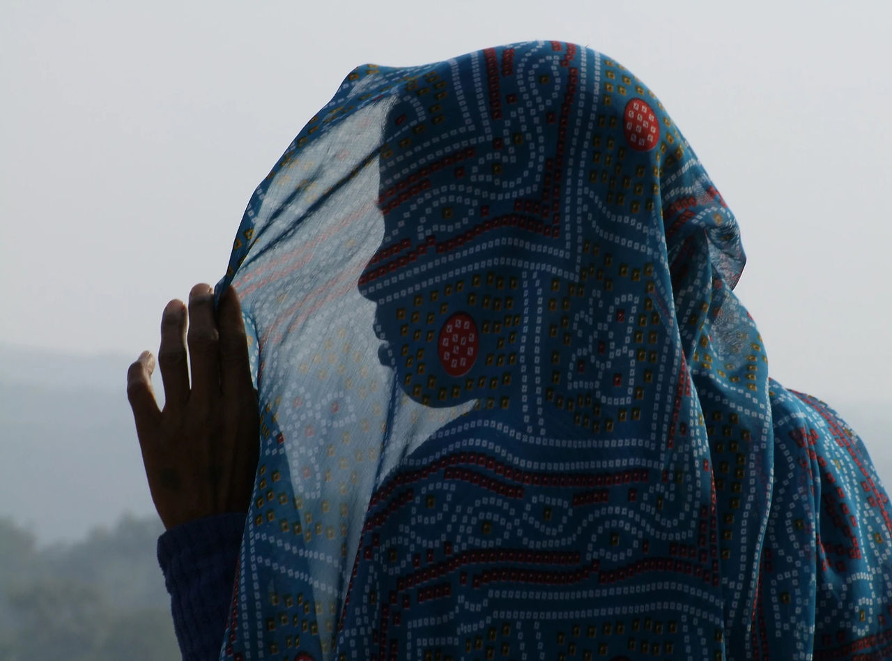 Femme voile Rajasthan