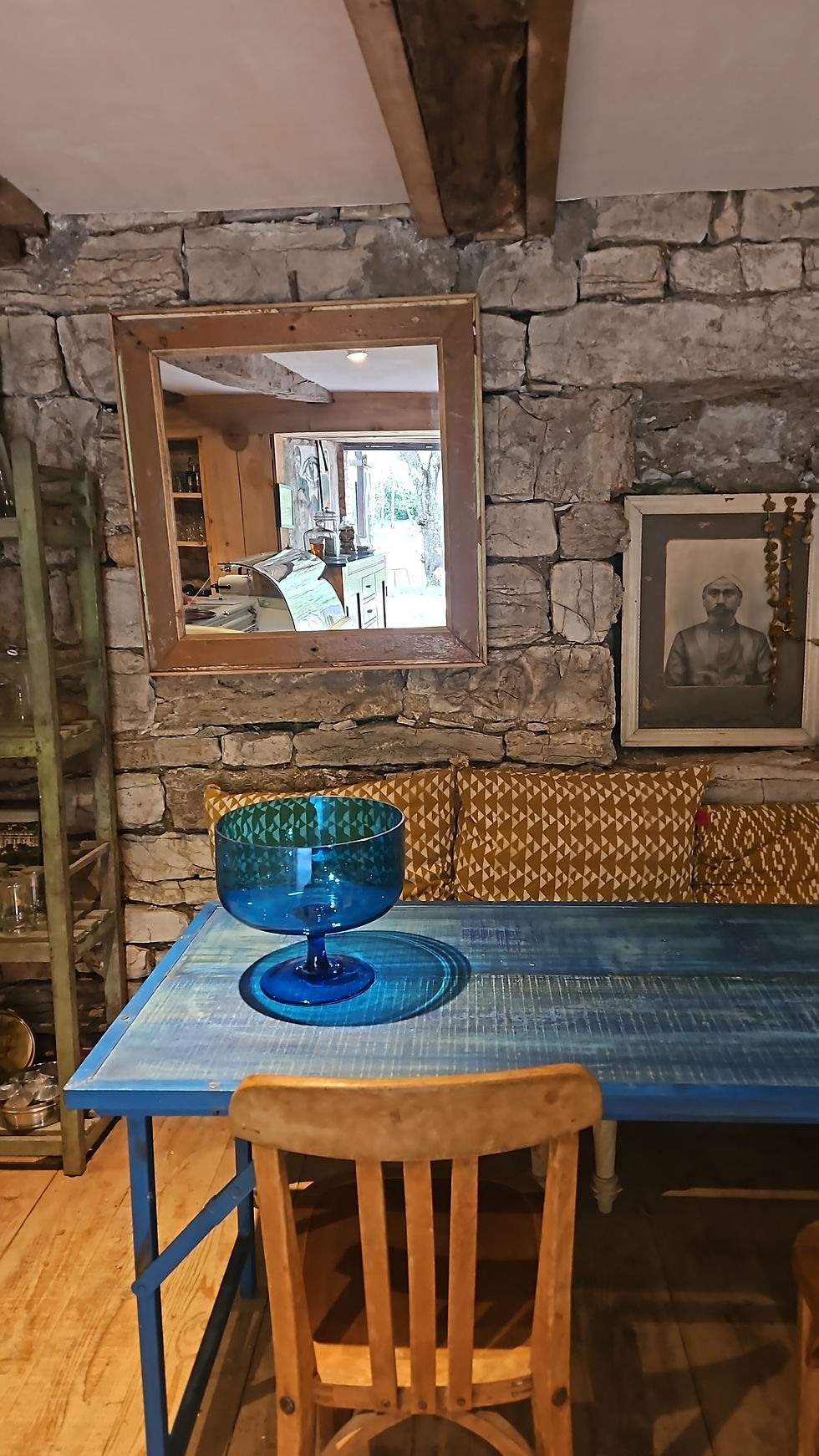 Thumbnail: Table de cantine indienne 6 couverts/table patine bleu gris/table bleue jardin dépliable/brocante inde Toulouse/meubles inde