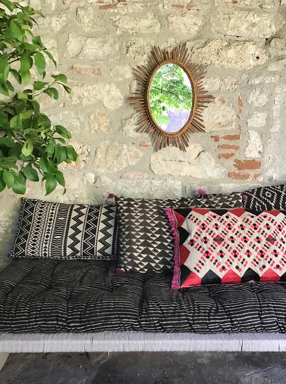 Thumbnail: matelas roulé /matelas rayé noir/ coussin de sol/matelas extérieur/matelas souple/tapis méditation/matelas pour charpoy/futon
