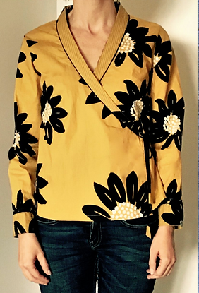 Top Caravancafe/chemisier croisé/top kimono/motif floral sur fond jaune