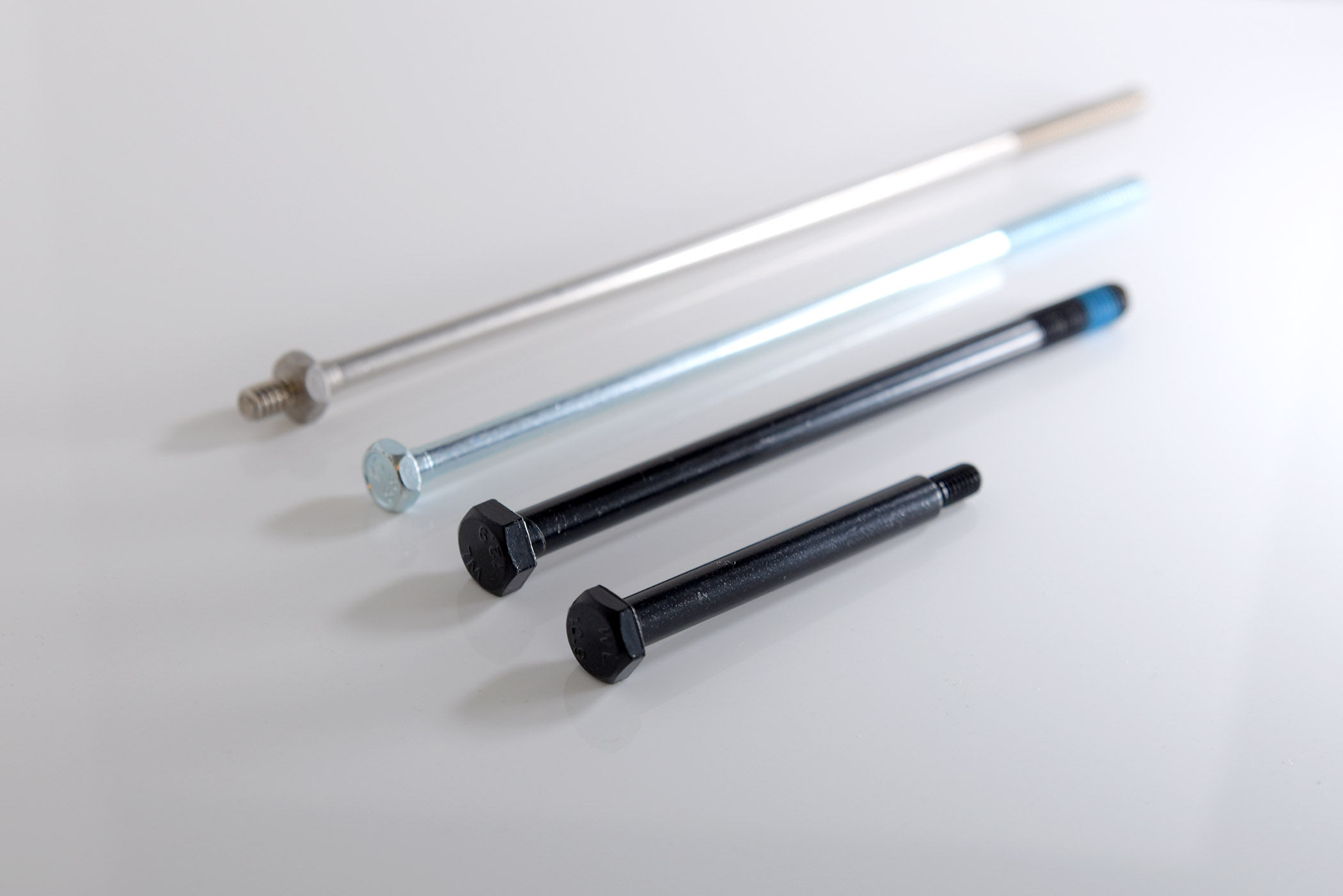 #0084 定位螺丝 / 防脱落螺丝