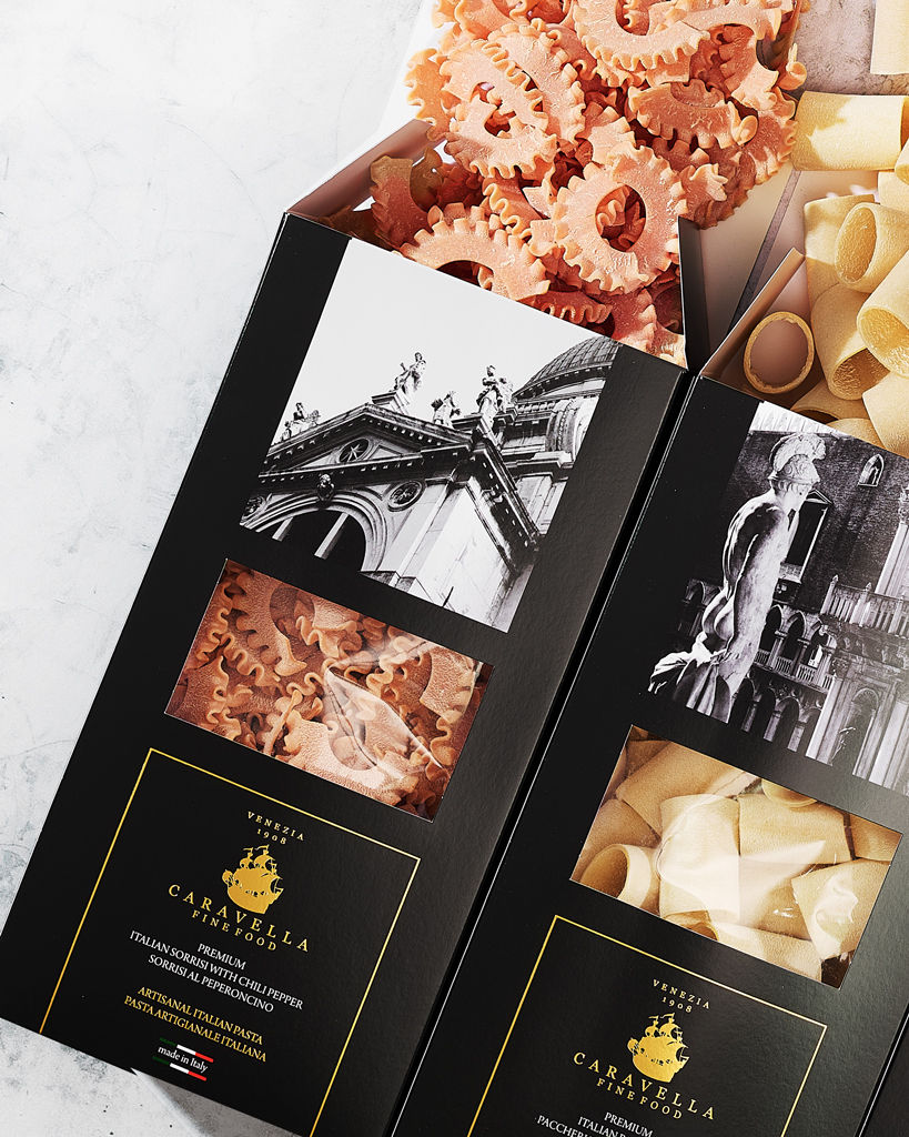 Miniaturbild: Pasta Trio N°2 - Black Squid ink Tonnarelli, Paccheri, Chilli Smiles