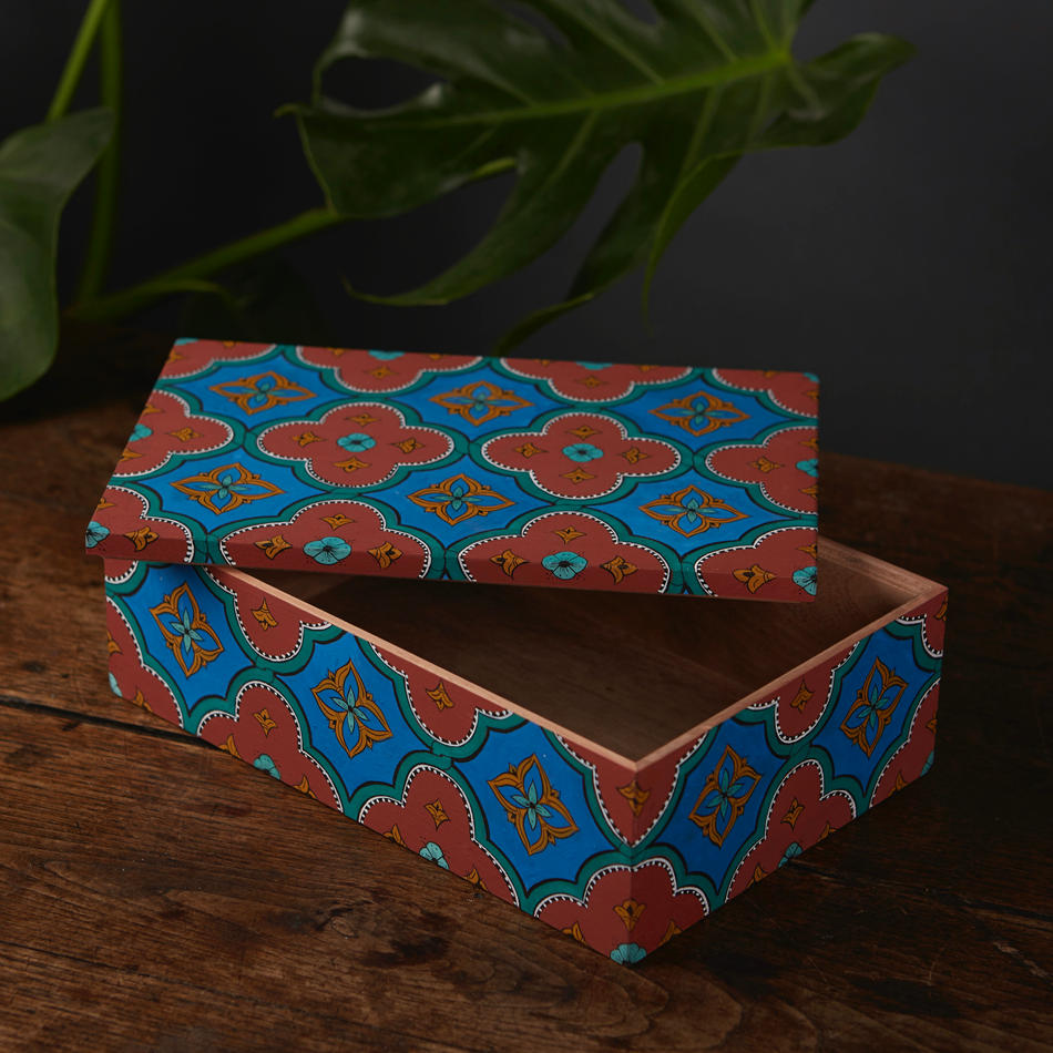 Large Rectangular Box