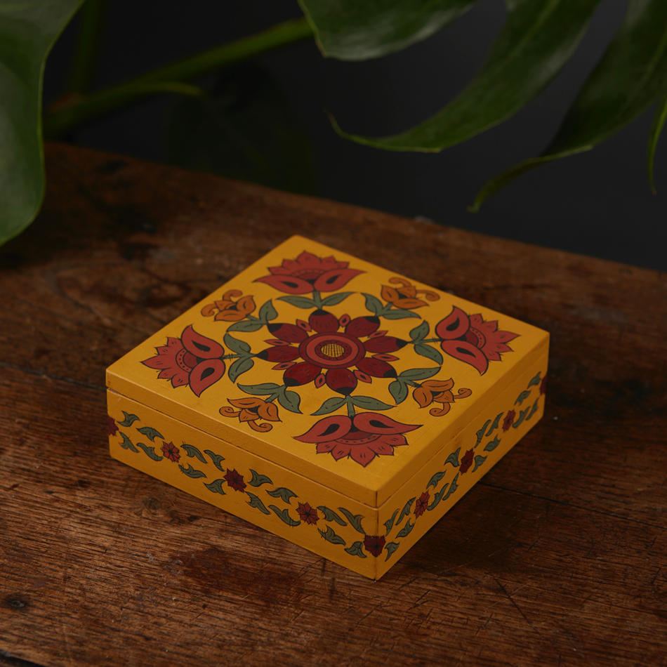 Square Box