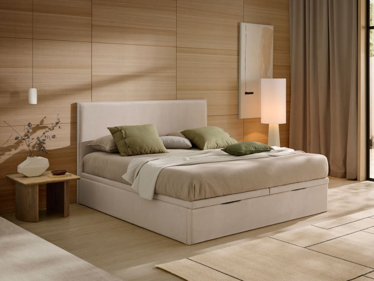 Cama tapizada con canapé y cabecero Tokio