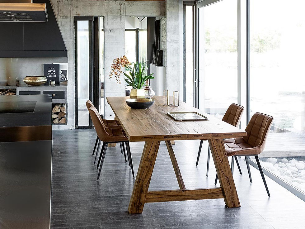 Miniatura: Mesa de comedor Castle de Devina Nais