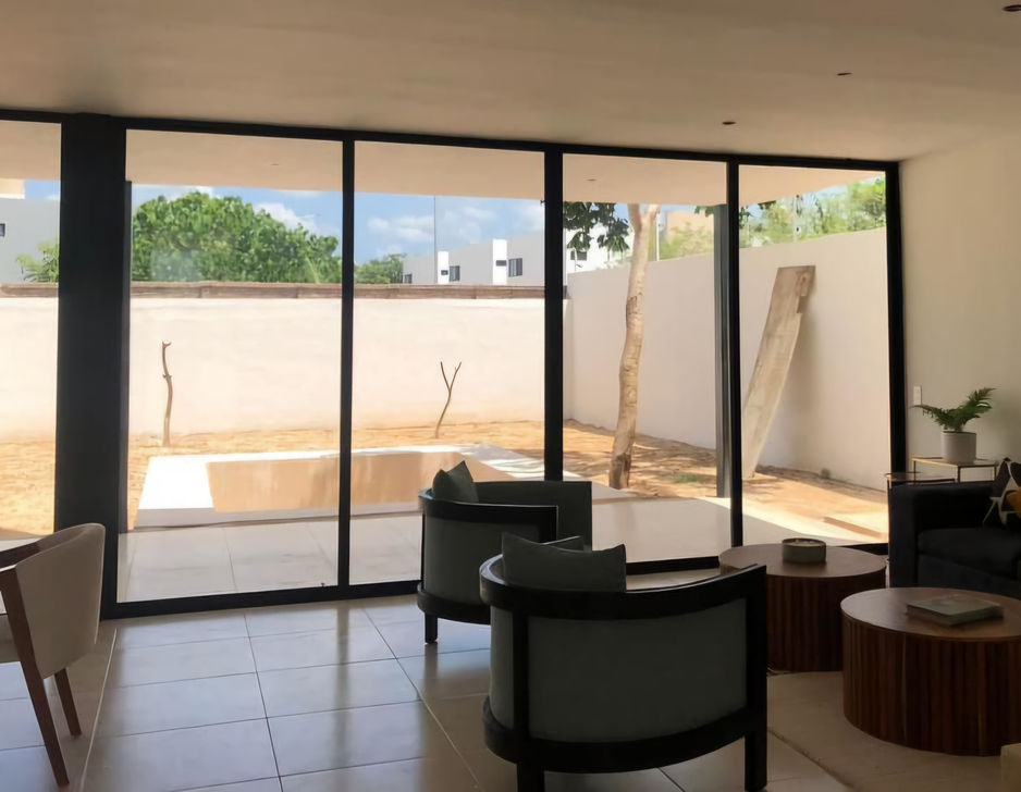 Home Luxury Venta Casa Conkal Residencial 3 recamaras 2 estacionamientos