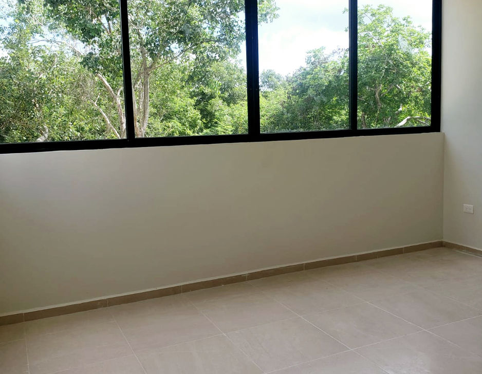 Home Luxury Venta Casa Conkal Pueblo 4 recamaras 2 estacionamientos