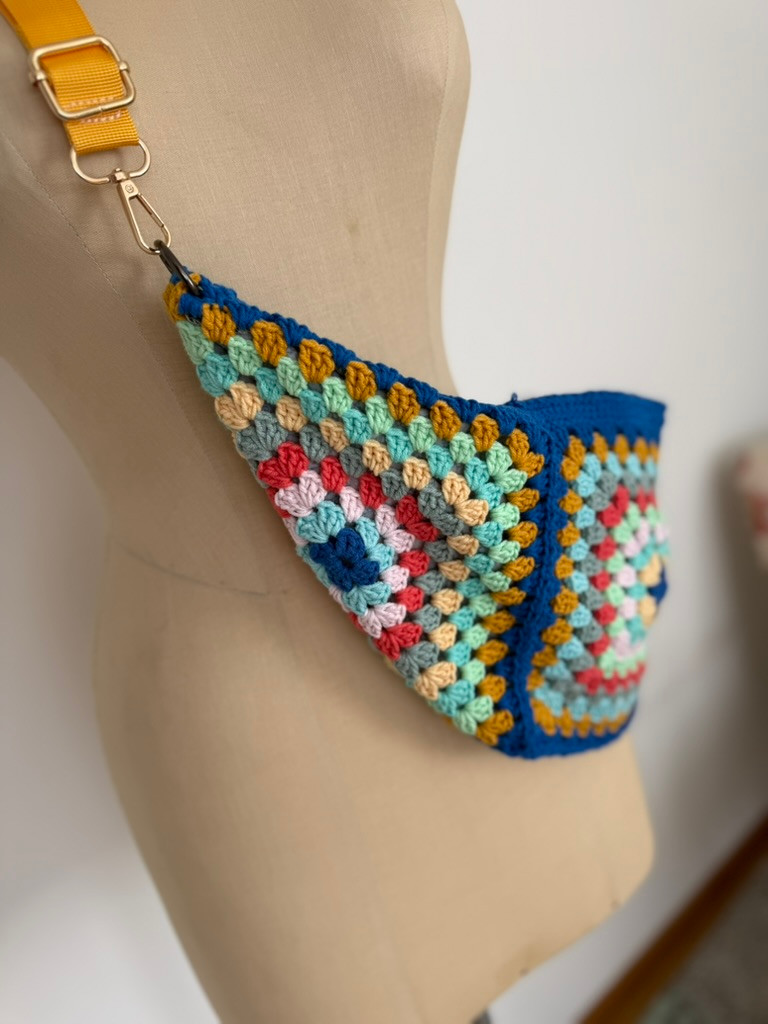 BRIA Crossbody-Bag "Blue"