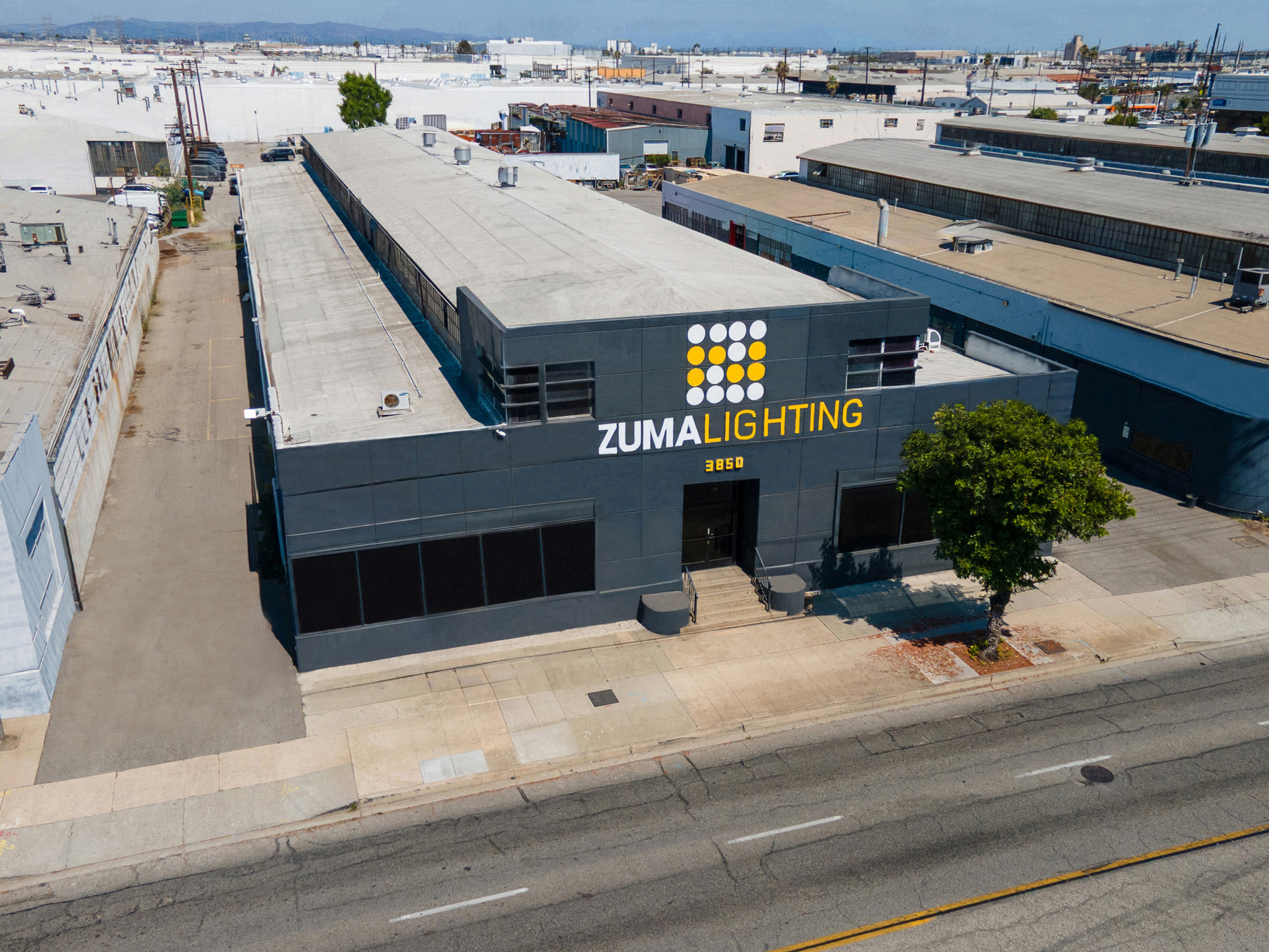 ZUMA LIGHTNING FLAGE 159 × FLUX EM About Us | Zuma Lighting