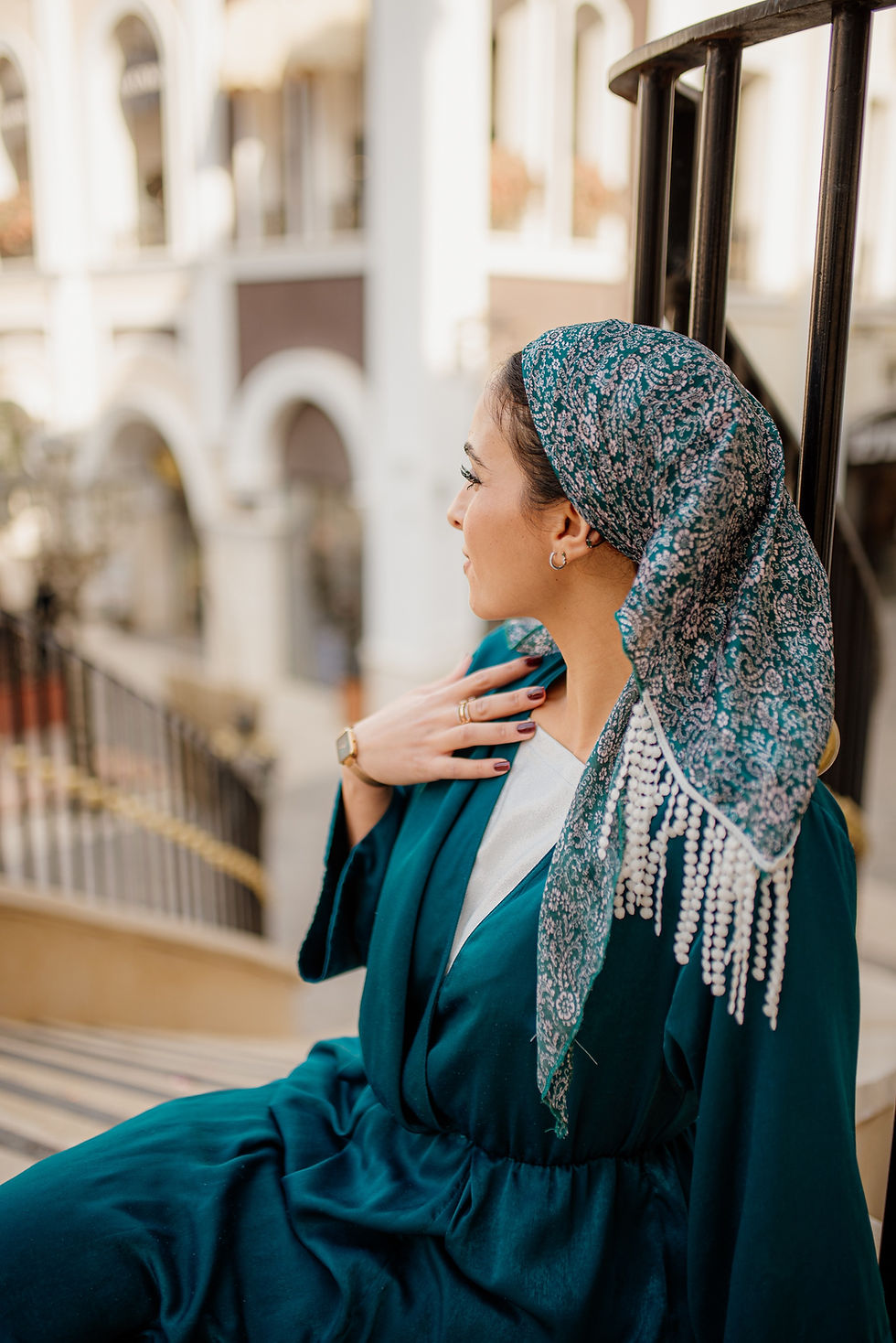 Thumbnail: Blue triangle flowers tassel