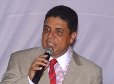 Ex-prefeito de Ibicaraí é punido pelo TCM e terá que devolver solidariamente R$141 mil