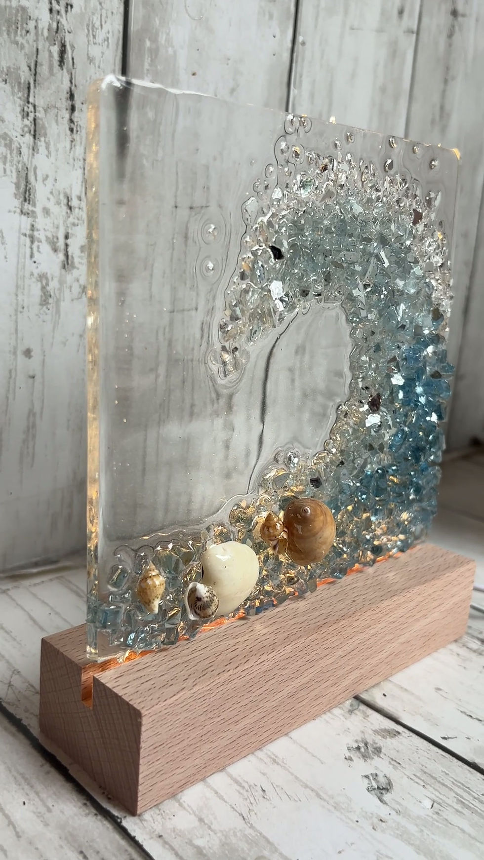 Thumbnail: Glass Wave Acrylic Light