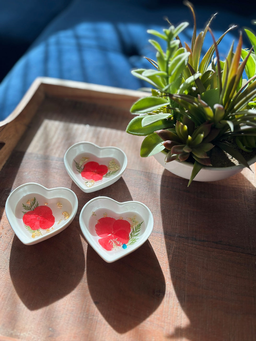 Thumbnail: Heart-Shaped Floral Trinket Dish (small)