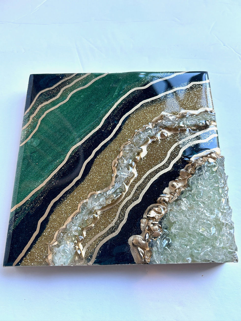 Thumbnail: Green and Gold Geode