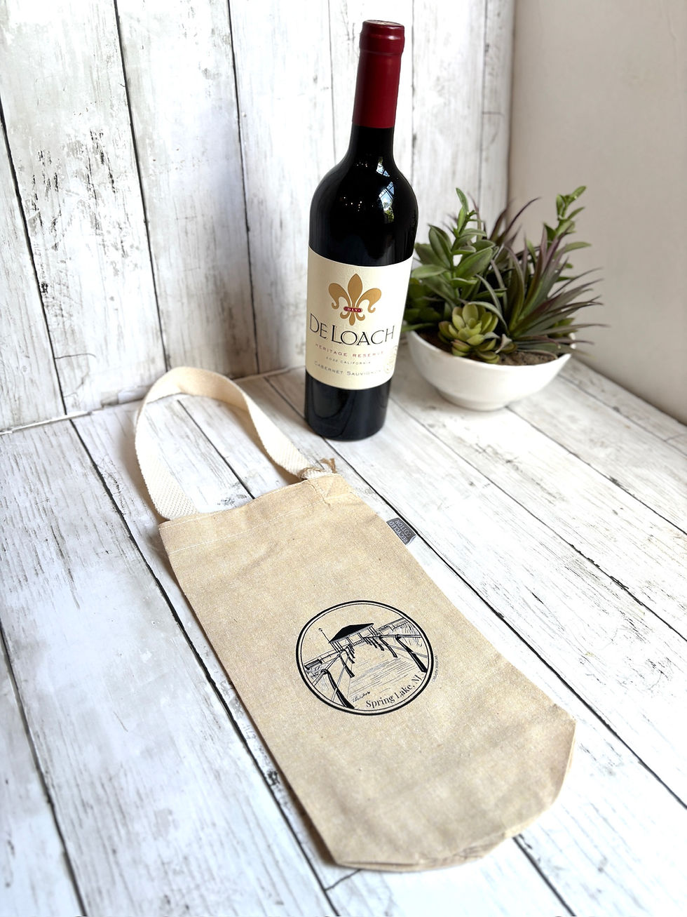 Thumbnail: Spring Lake Bottle Tote