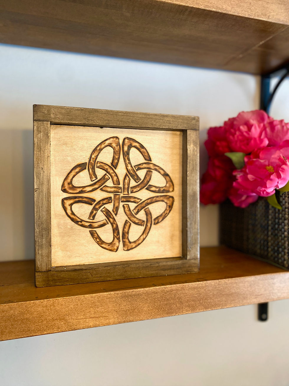 Thumbnail: Celtic Knot Wood Burn
