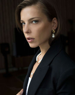 Website Sale Banner - Aesthetic Floral (1080 × 1360 px)-2