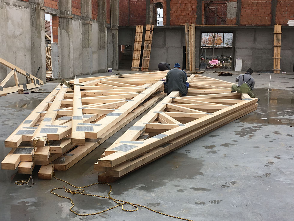 Prefabricated double-sloped trusses on-site ready for assembly | Miradex