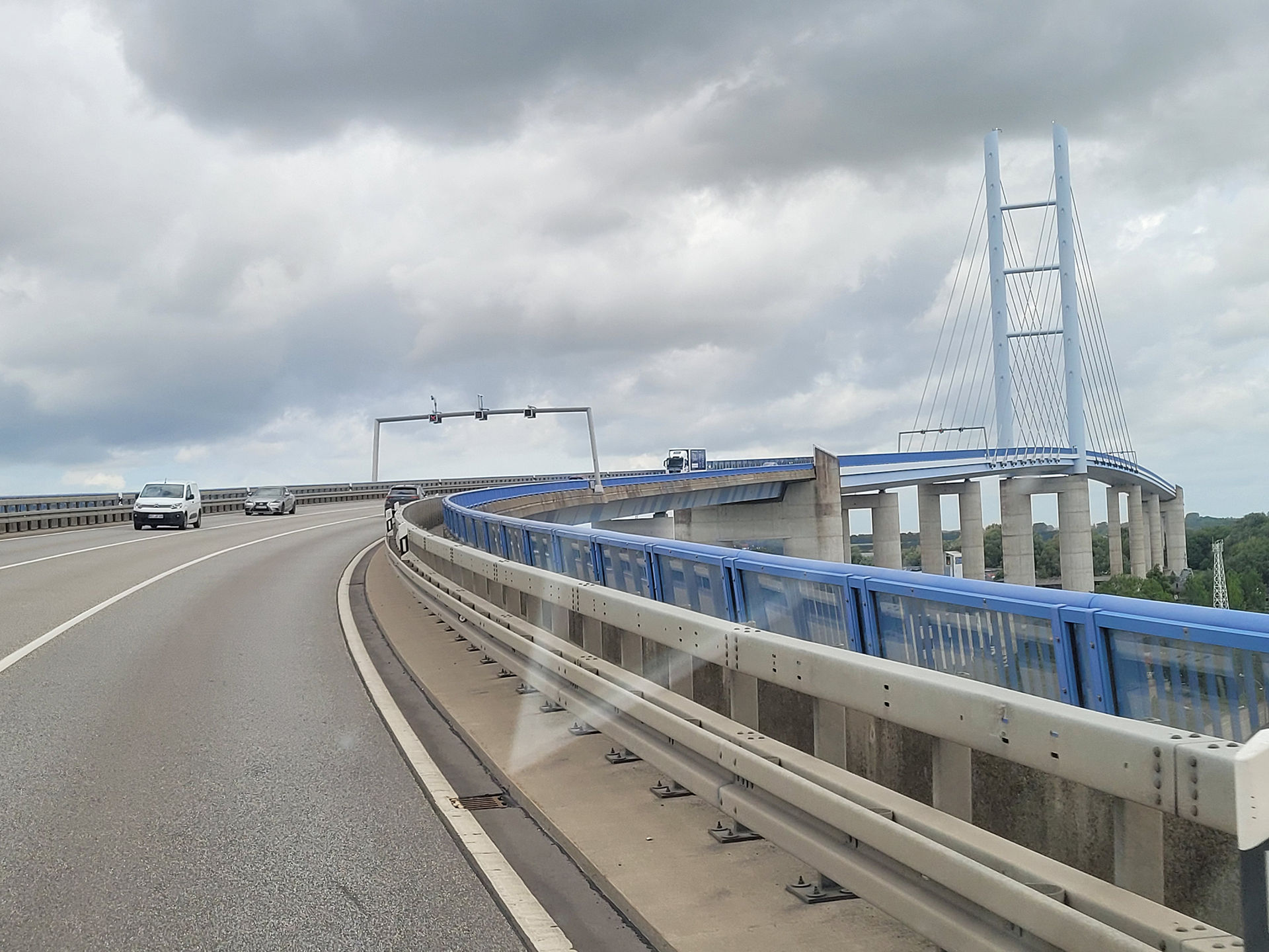 Stralsund | Hansestadt | Rügenbrücke | Altefähr | Deutschland | Ostsee