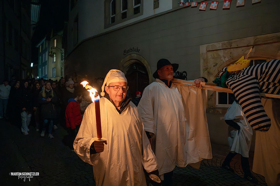 Fasnacht Laufenburg | Böögverbrennung | Fasnacht Verbrennung | Salmfänger | Fasnachtpfarrer
