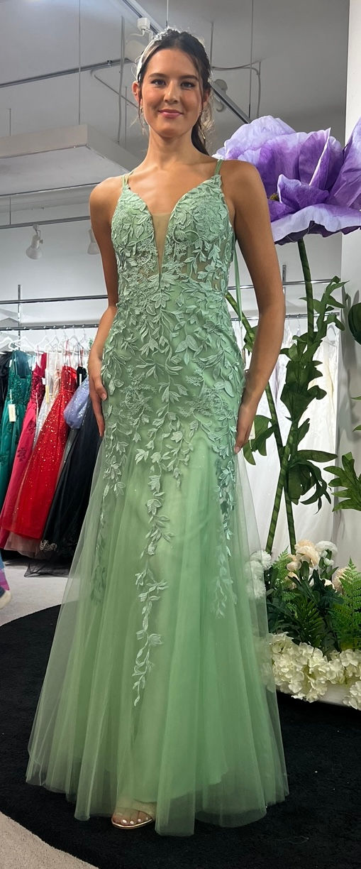 Thumbnail: Glittery Lace Embroidery Fitted Long Formal Dress & Prom Dress 