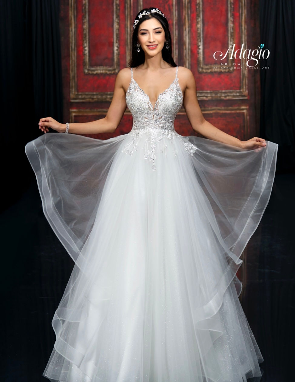 Thumbnail: Karishma Creations Size 16 Wedding Gown 