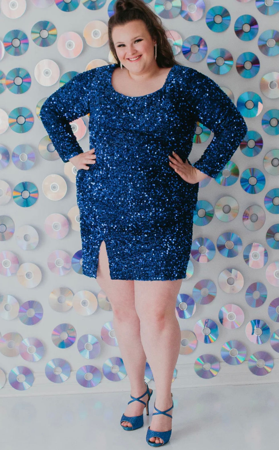 Thumbnail: Long Sleeve Sequin Short Formal Dress & Homecoming Dress 