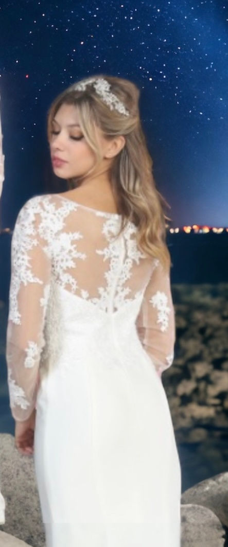 Thumbnail: New With Tags Floral Applique Long Sheer Sleeves Wedding Gown 
