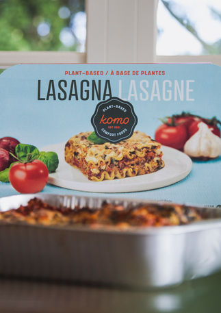 A lifestyle photo series of the brand Komo.