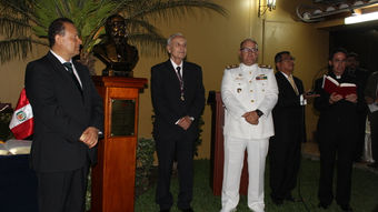 Busto de Miguel Grau Seminario fue develado en la ODE Piura