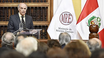 Catorce cancilleres abordarán en Lima la crisis de Venezuela