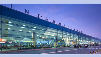 Exposición fotográfica de Marina García Burgos se presenta en el “Jorge Chávez”