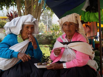 Uso de manta blanca en Huánuco es declarado patrimonio cultural